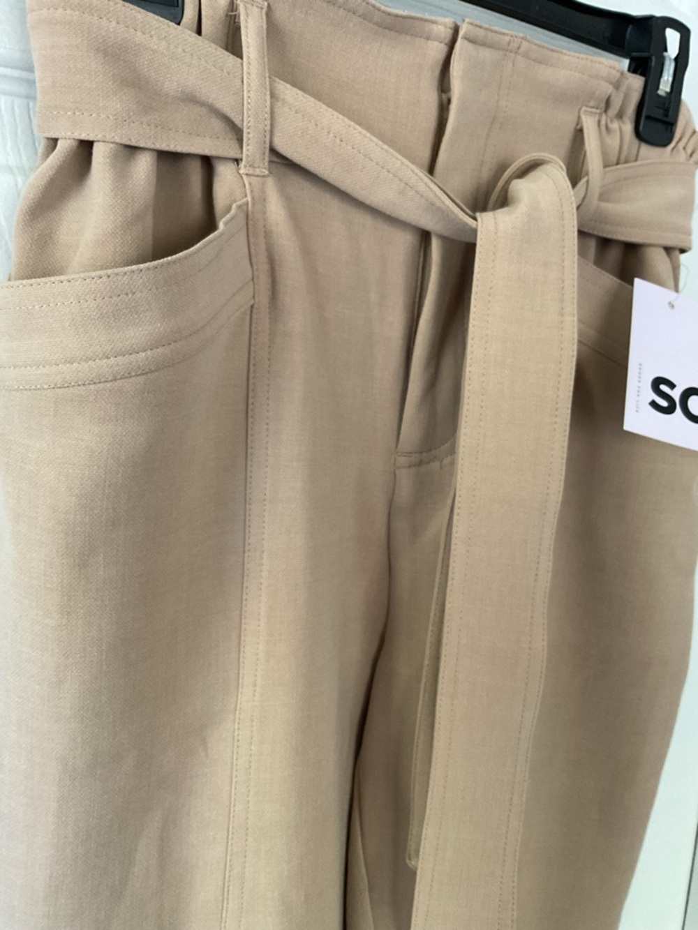 SO Beige Paperbag Waist Tapered Pants Tie Belt Women’s Size S NWT - Picture 3 of 10